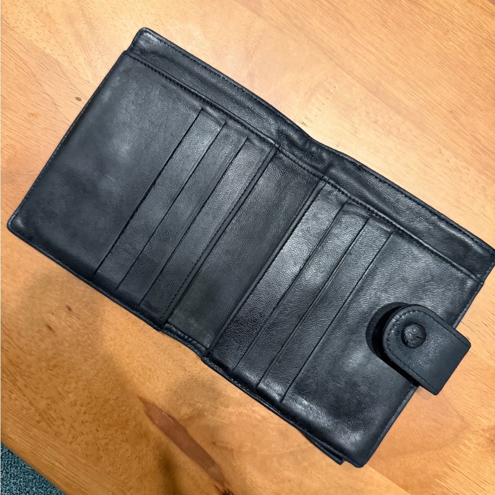 SOLD - Chanel Classic Black Leather Wallet - Picture 14 of 16